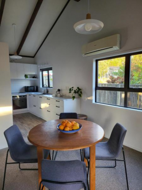 Pohutukawa Cottage